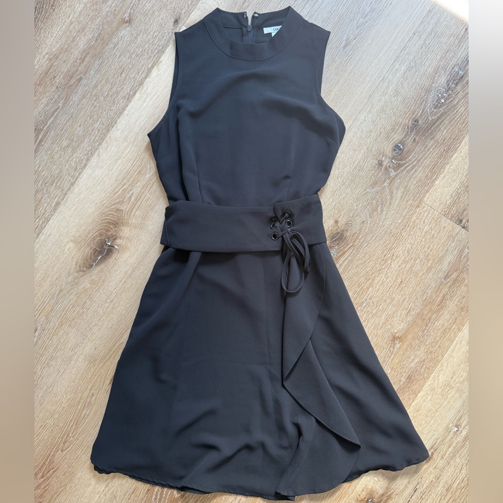 Bar III Black Sleeveless Lace-Up Waist Mini Dress